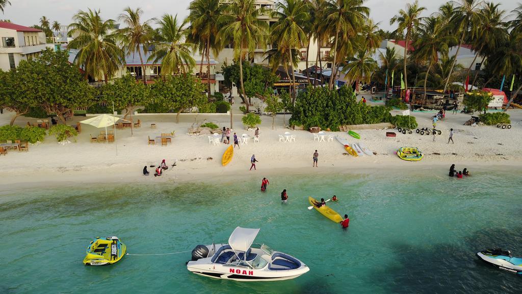 Salt Beach Hotel Maafushi Exteriör bild